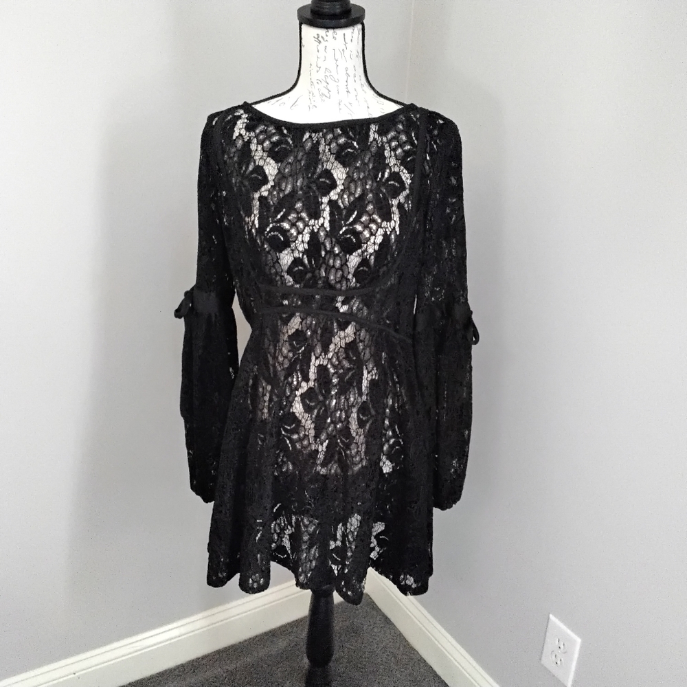 🎉 Host Pick 🎉 NWT Free People Black Lace Long Sleeve Dress - M - Picture 6 of 15